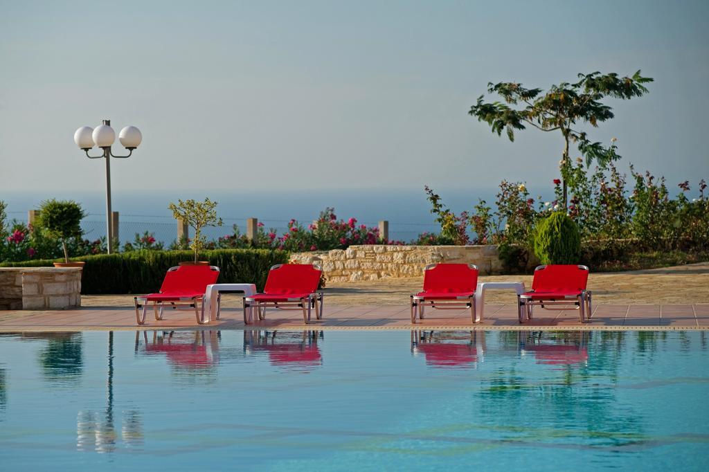 Enastron Villas Kyparissia Buitenkant foto