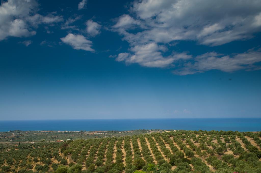 Enastron Villas Kyparissia Buitenkant foto